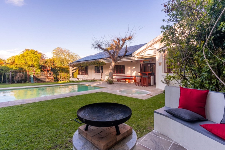 4 Bedroom Property for Sale in Constantia Western Cape